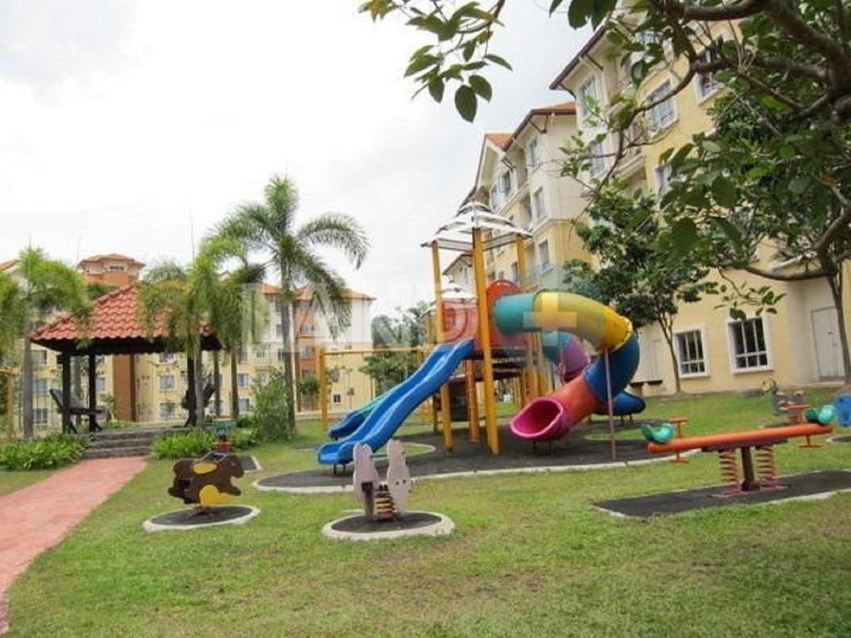 U8 Fully Air-con * Shah Alam