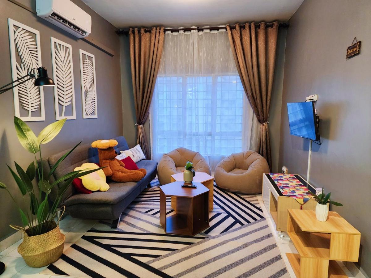 U8 Fully Air-con * Shah Alam